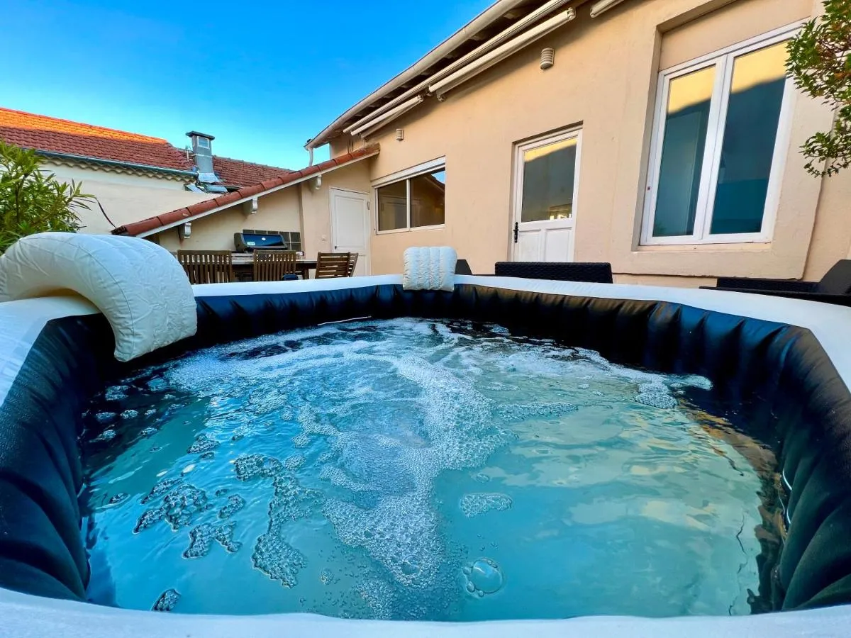 Image 3 of Cannes, mer à 500 m, maison rare