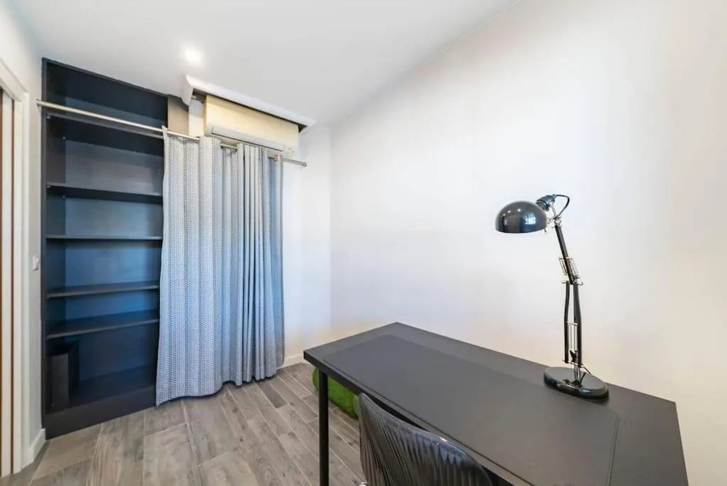 Image 6 of Centre ville Croisette