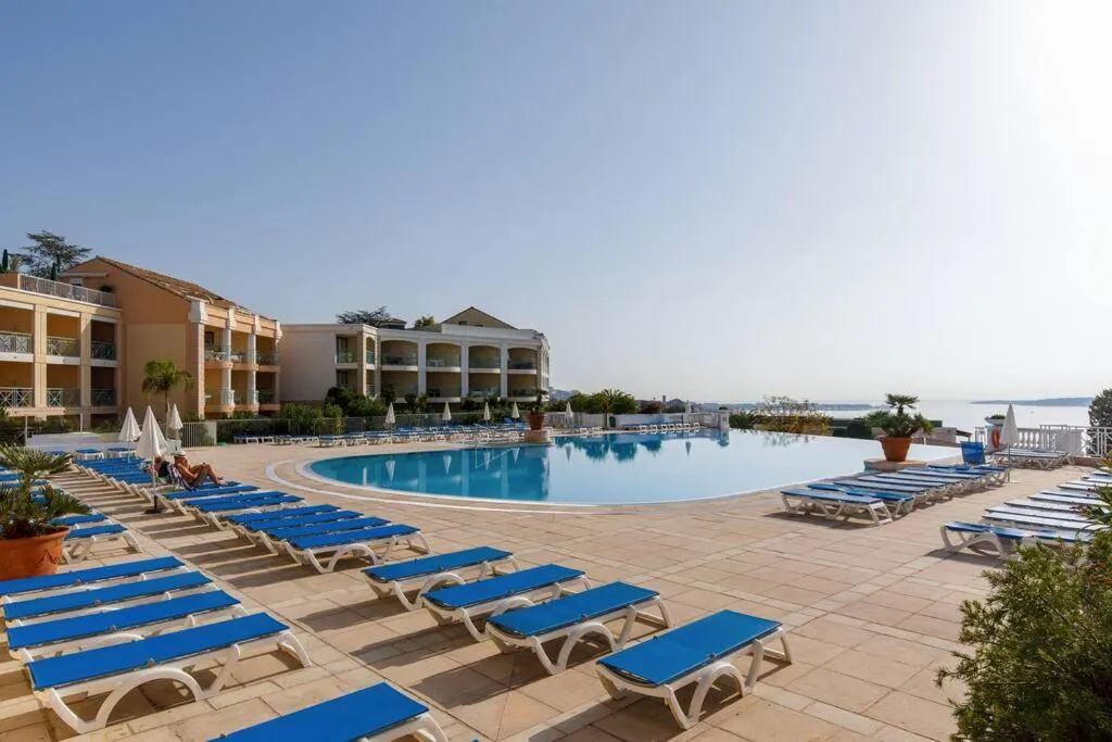 Image of Chagall 3 étoiles YourHostHelper