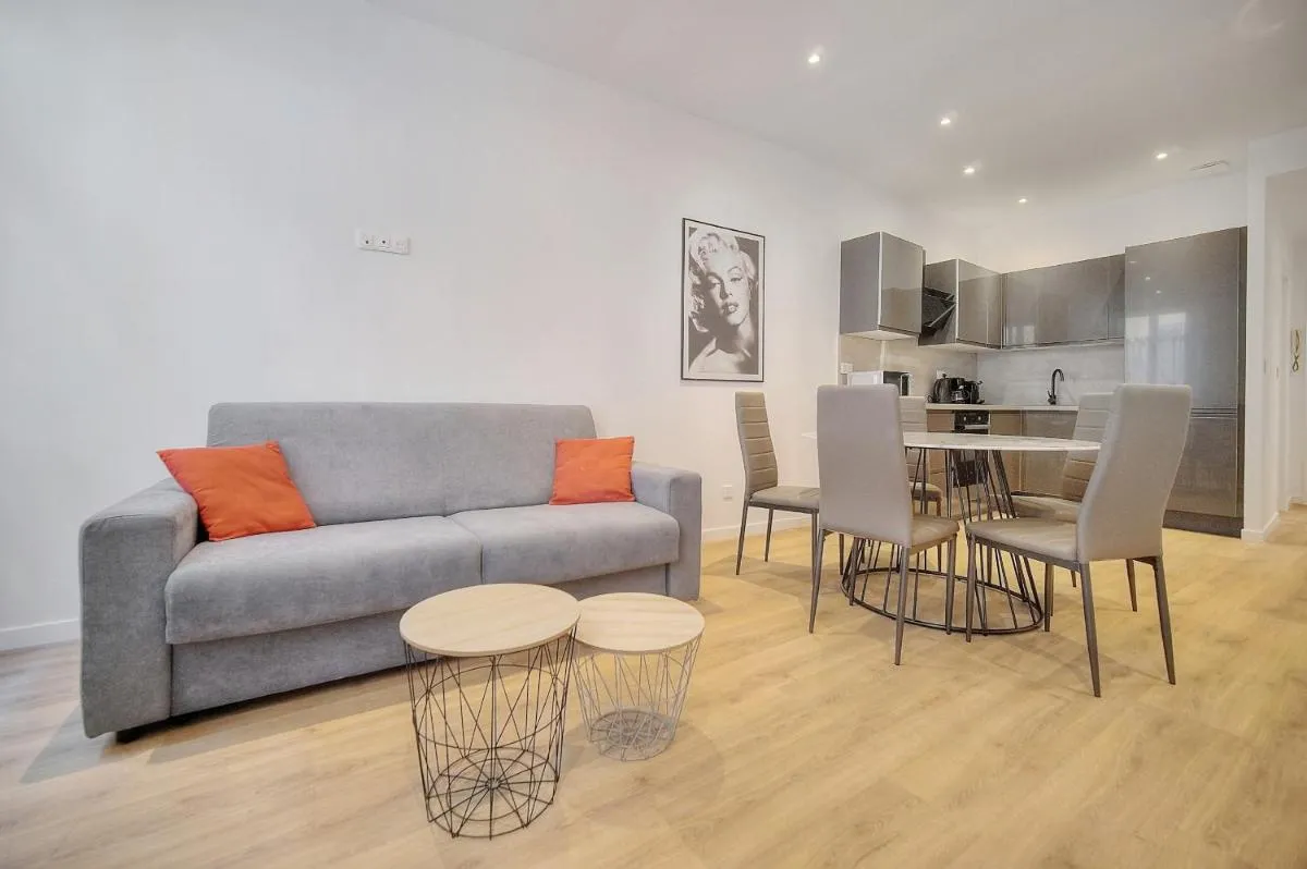 Image 3 of Charmant 3 pieces centre ville A2B243