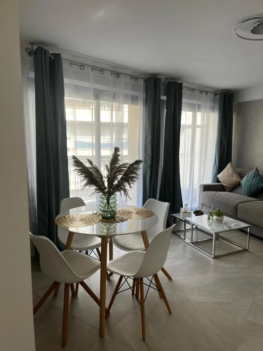 Image 5 of Charmant Studio – Centre ville de Cannes