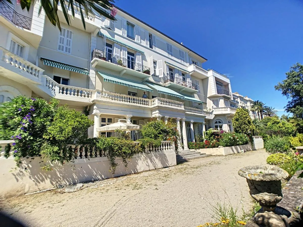 Image 5 of Charmant appartement en duplex 288L