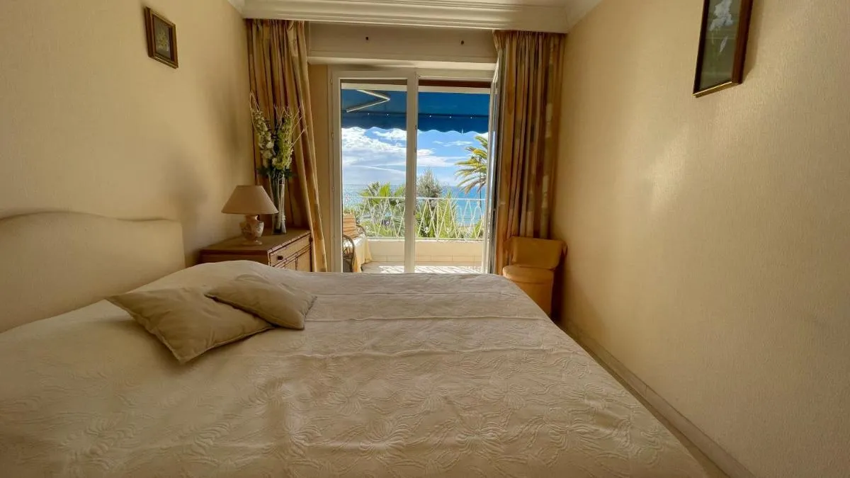 Image 6 of Charming Apartment with seaview