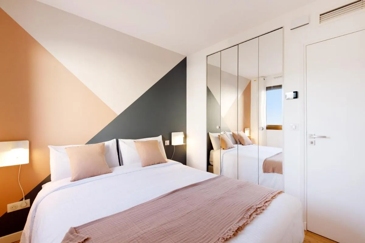 Image 6 of Citybeach SOHA- Rue d’Antibes – 2 BdR 2 BthR 1 toil – Clim Terrace Parking Elevator