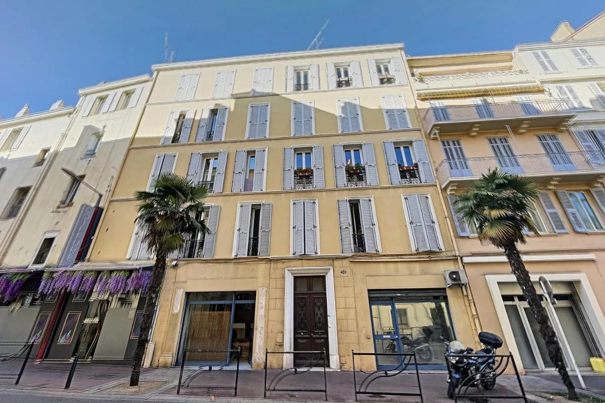 Image 5 of Clémenceau by Olam Properties 3 pcs Rénové 2022