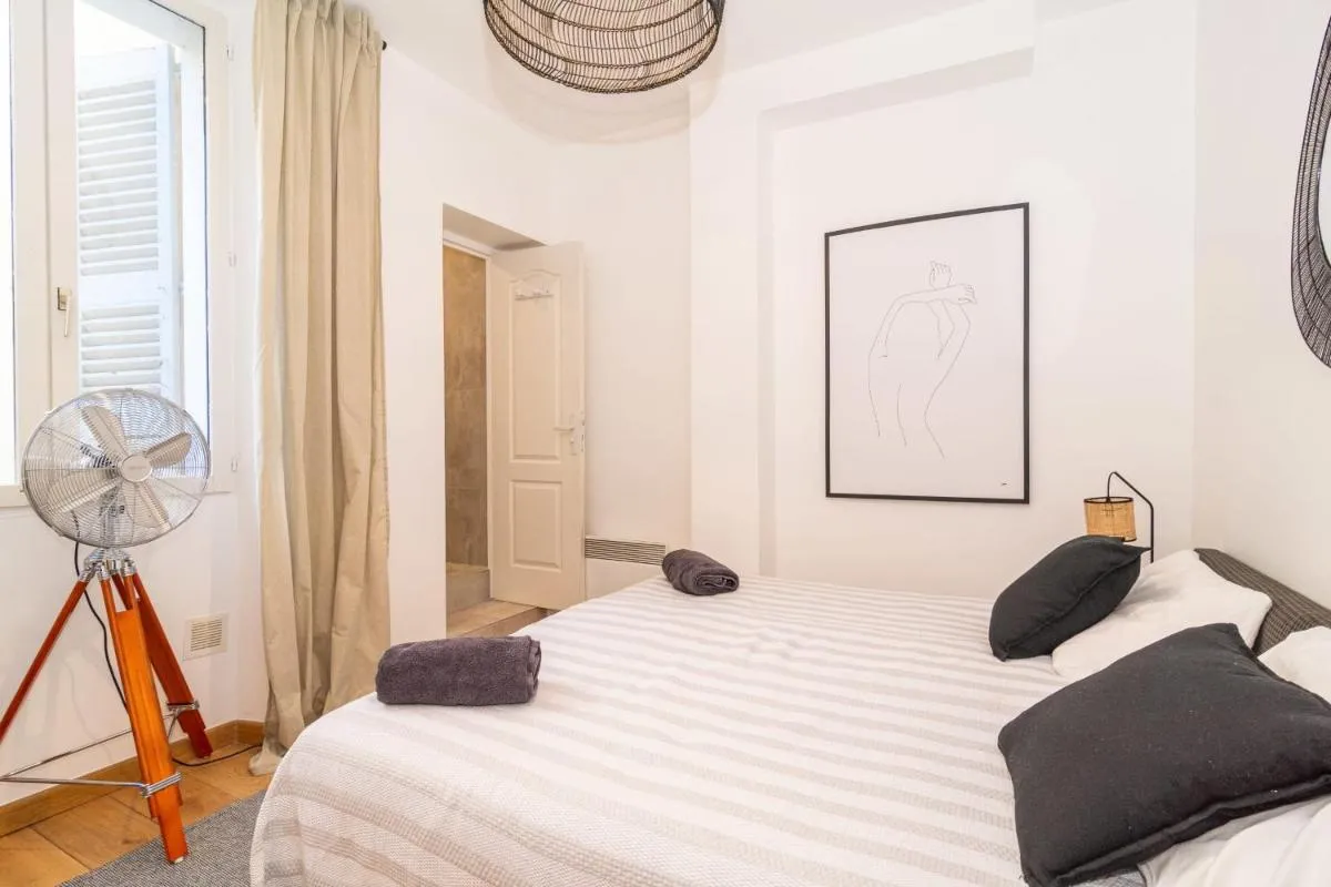 Image 6 of Clémenceau by Olam Properties 3 pcs Rénové 2022