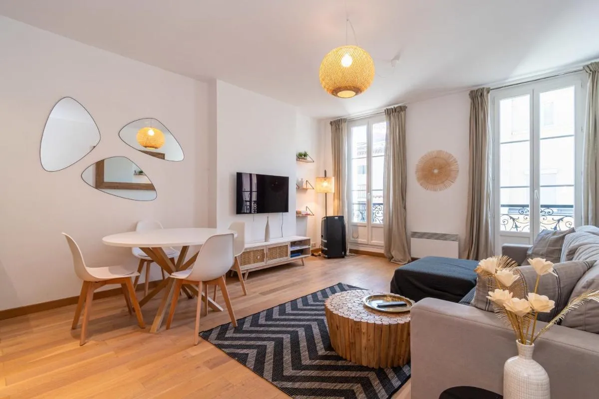 Image 4 of Clémenceau by Olam Properties 3 pcs Rénové 2022