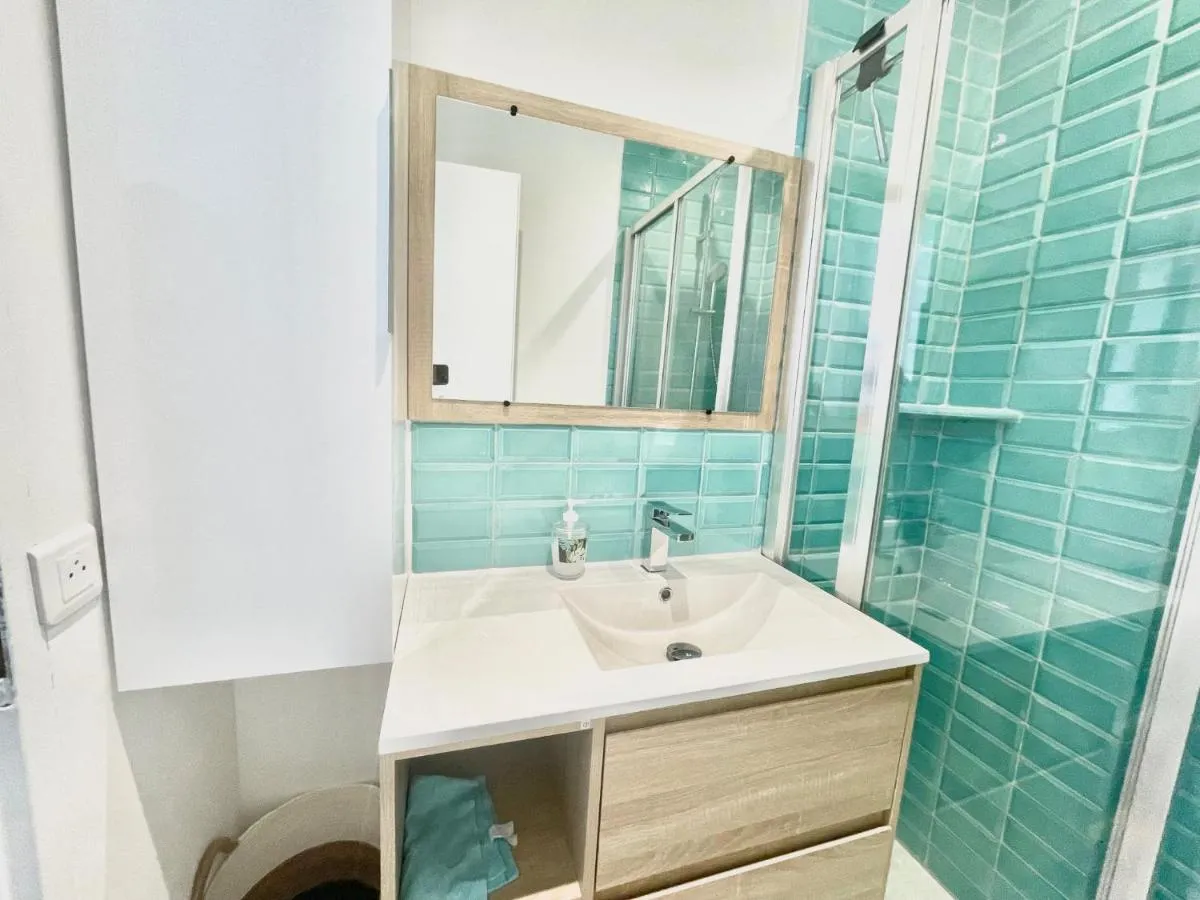 Image 6 of Copacabana beach, by Welcome to Cannes