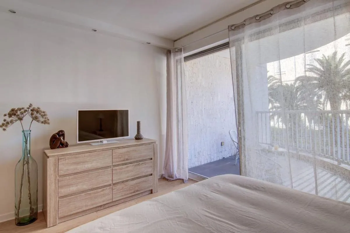 Image 4 of Cozy Apartment