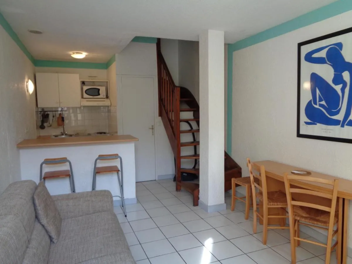 Image 2 of Croisette-Oasis