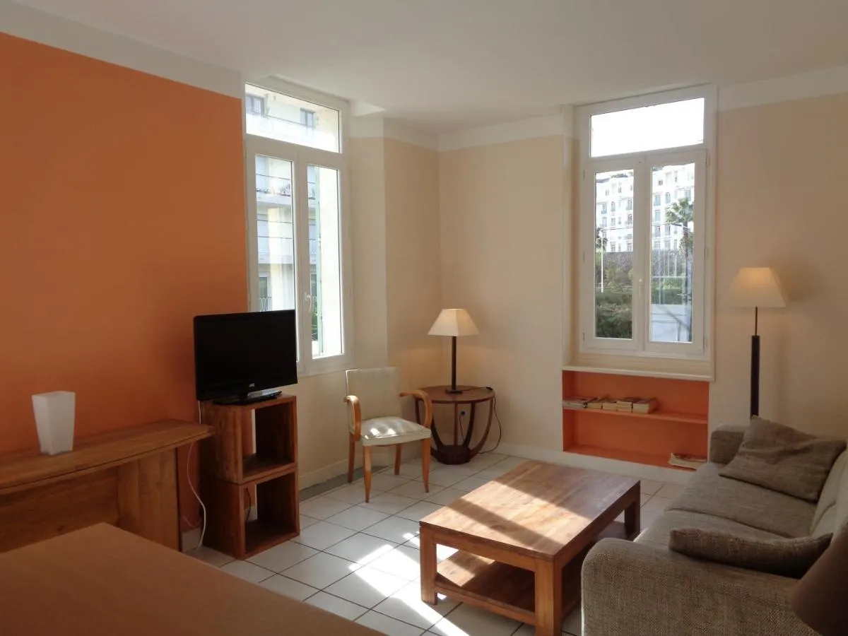 Image 4 of Croisette-Oasis