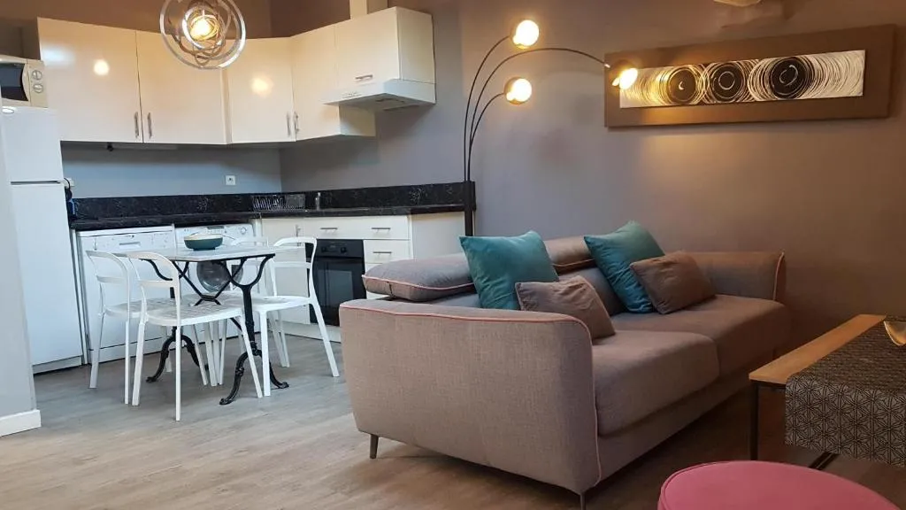 Image of Croisette 1 min palais des festival/ plages /FIF