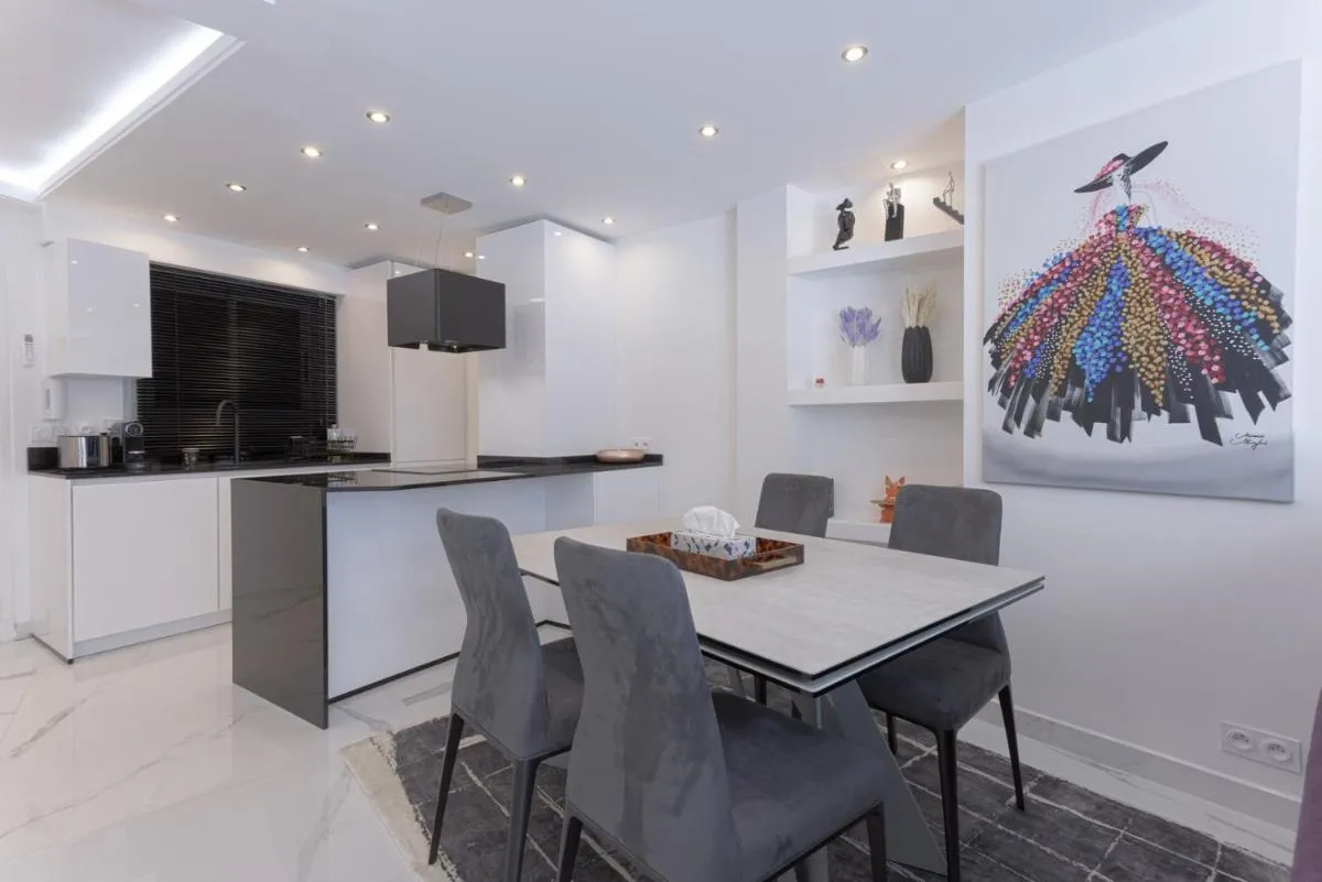 Image 6 of Croisette Star – Bd Croisette