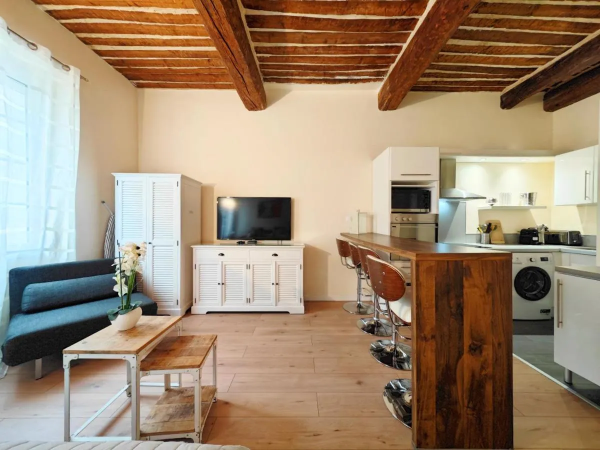 Image 3 of Croisette carre d’or