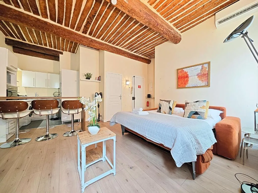 Image of Croisette carre d’or