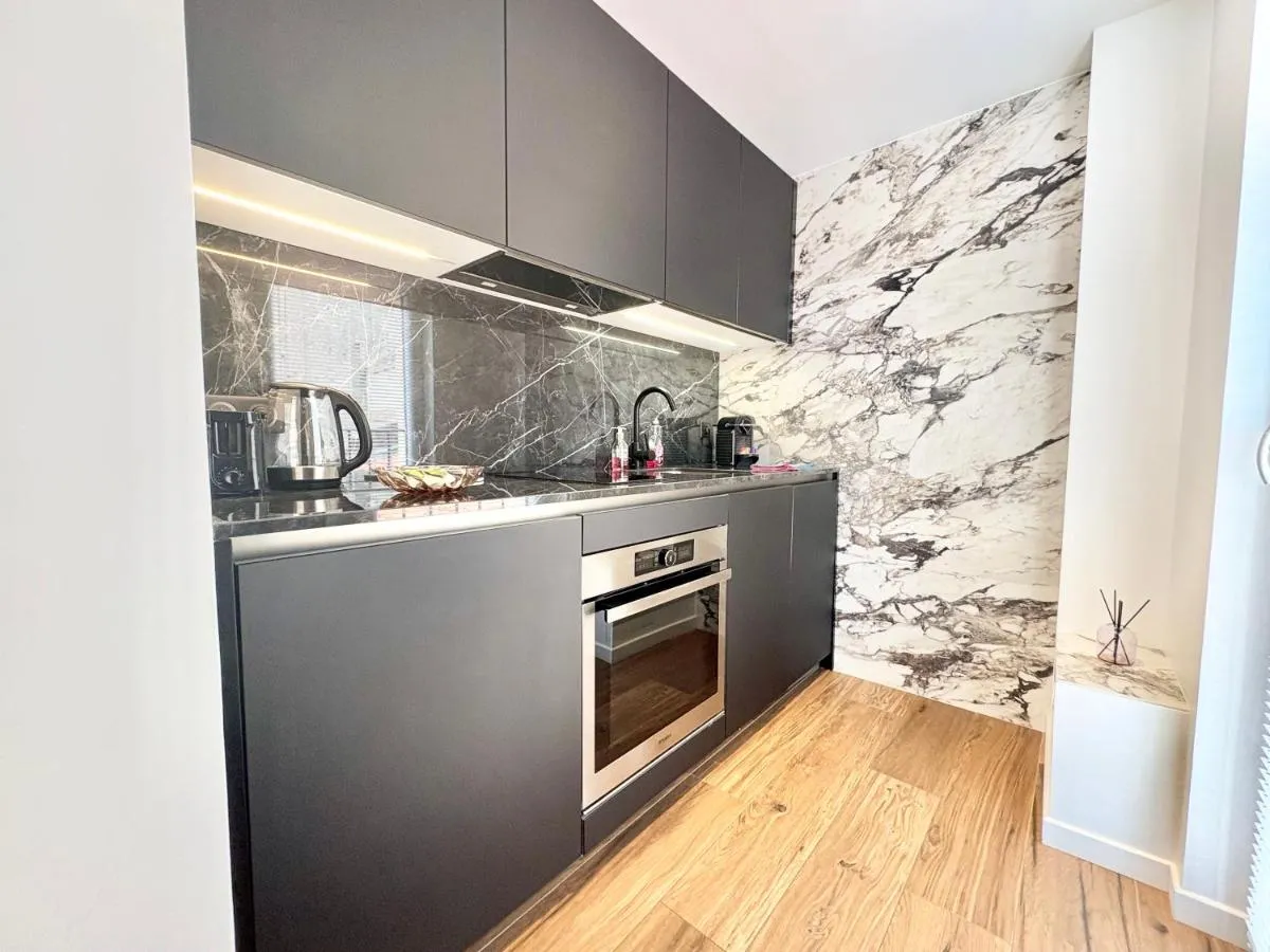 Image 3 of Duplex en plein cœur de Cannes, 5 min walk to Croisette and Palais