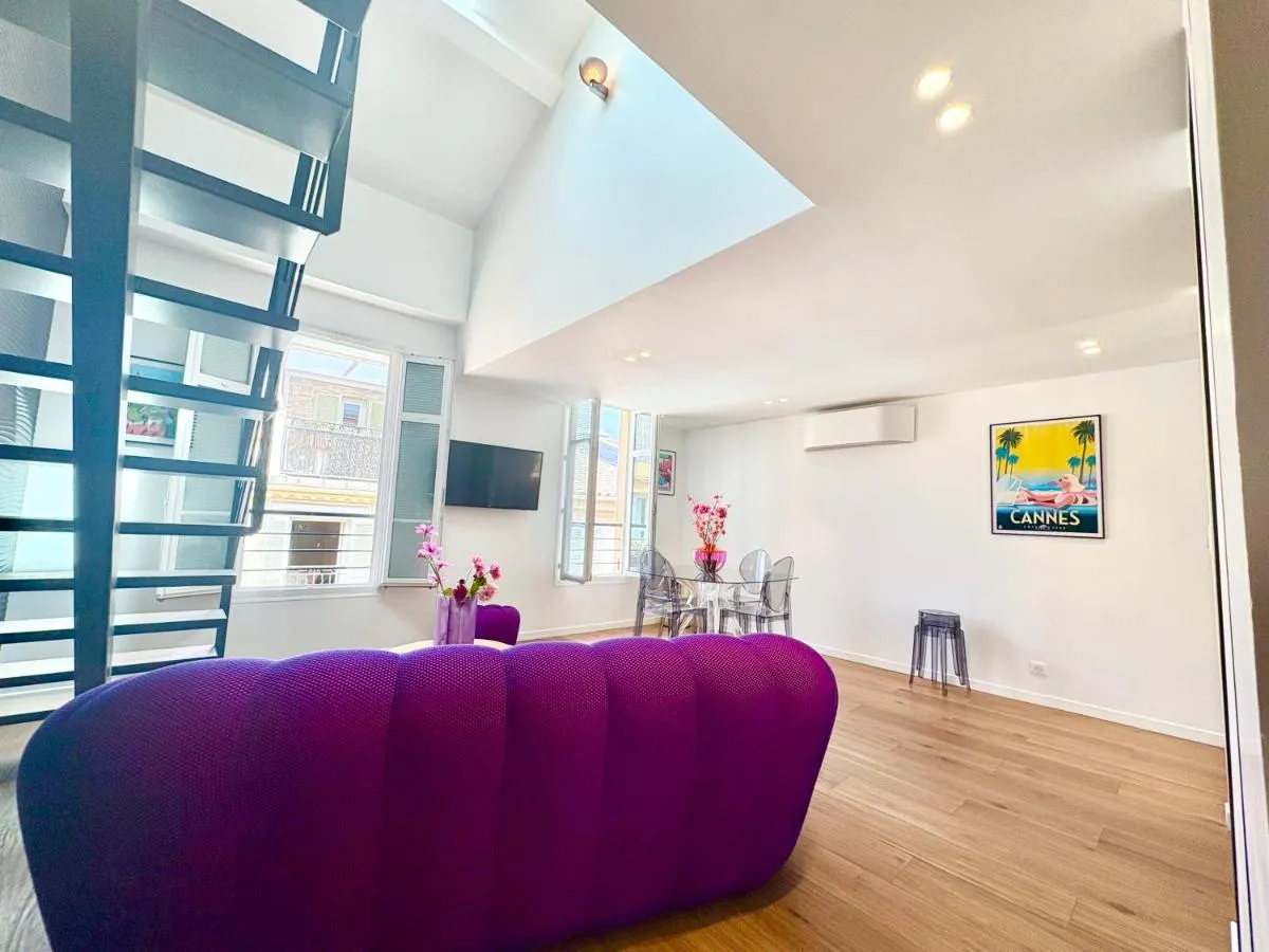 Image 4 of Duplex en plein cœur de Cannes, 5 min walk to Croisette and Palais