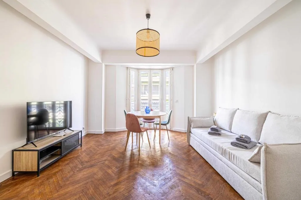 Image of Elegance and Refinement, proximity to La Croisette