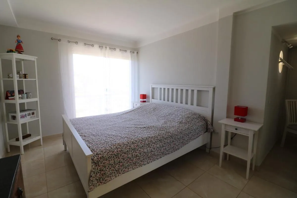 Image 6 of Fantastic sea view for this 2 bedroom up to 6 people 327