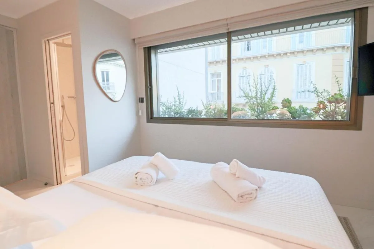 Image 1 of GRAY Renovated luxurious apartment located in Cannes