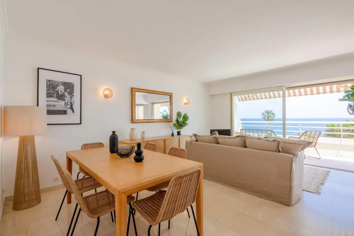 Image 3 of Georges III – Apartment with panoramic view of Cannes