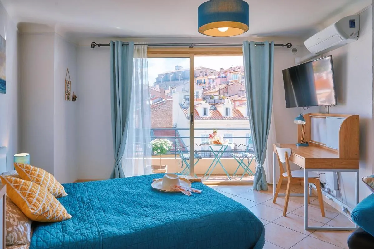 Image 1 of Grand Studio Cannes Centre