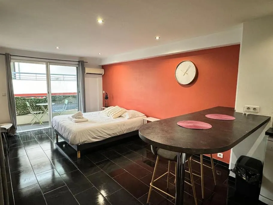 Image of Grand Studio Centre Cannes