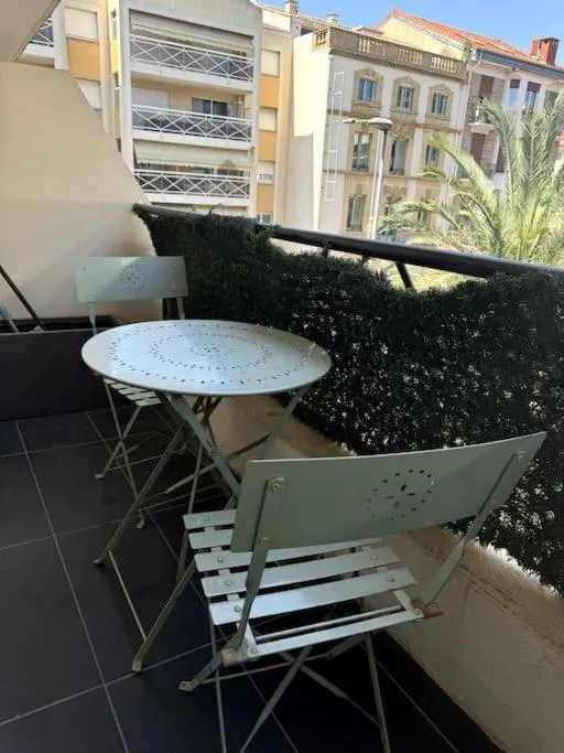 Image 5 of Grand Studio Centre Cannes