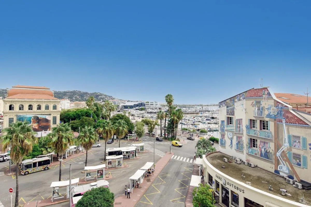 Image 5 of Great Sea View YourHostHelper