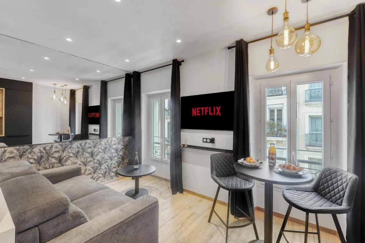 Image 4 of Hypercentre Studio East à 2minutes du Palais des Festivals