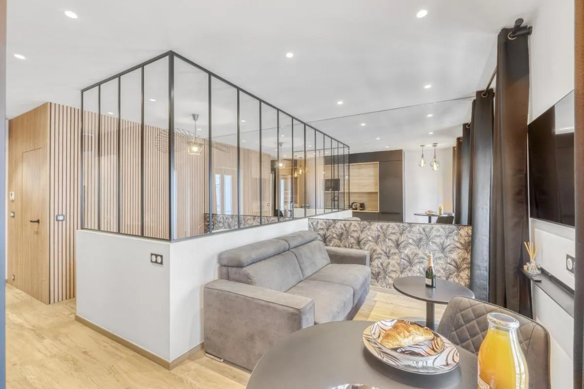 Image 5 of Hypercentre Studio East à 2minutes du Palais des Festivals