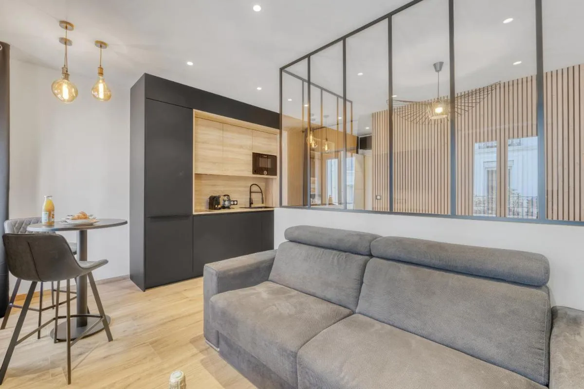 Image 6 of Hypercentre Studio East à 2minutes du Palais des Festivals