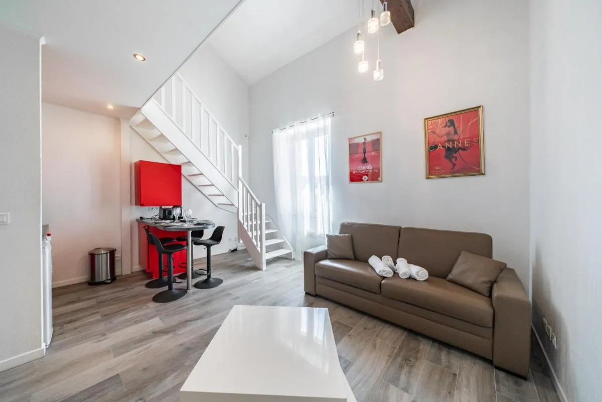 Image 4 of Hypercentre – Palais – Croisette – Suquet – AY