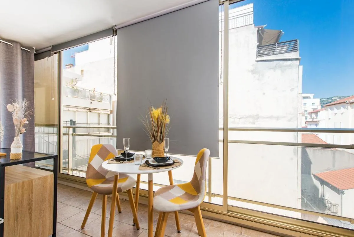 Image 6 of Hypercentre – Plage – Croisette – Palais – CJ