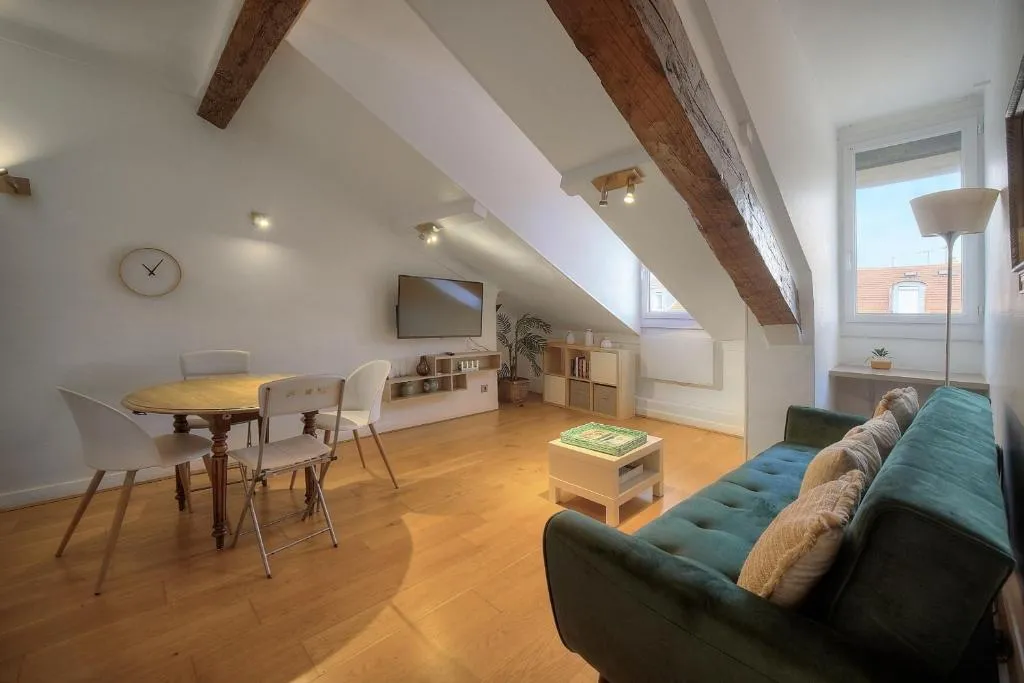 Image of IMMOGROOM – 5min from the Festival Palace – AC – Wifi – Center