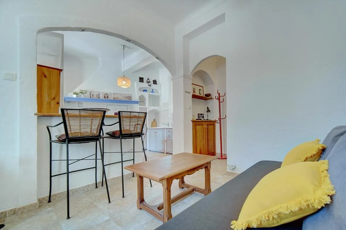 Image 1 of IMMOGROOM – Cosy Apartment – Quiet Place – Provencal style