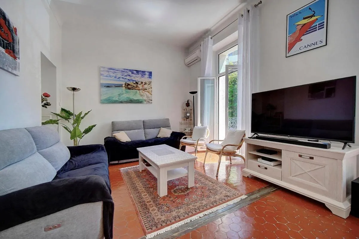 Image 6 of IMMOGROOM – Fully equipped -AC- near Palais des Festivals