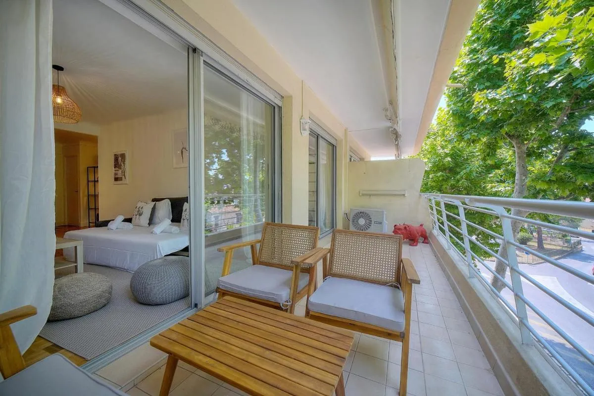 Image 4 of IMMOGROOM – MODERN with TERRACE – AIR CONDITIONING – WIFI