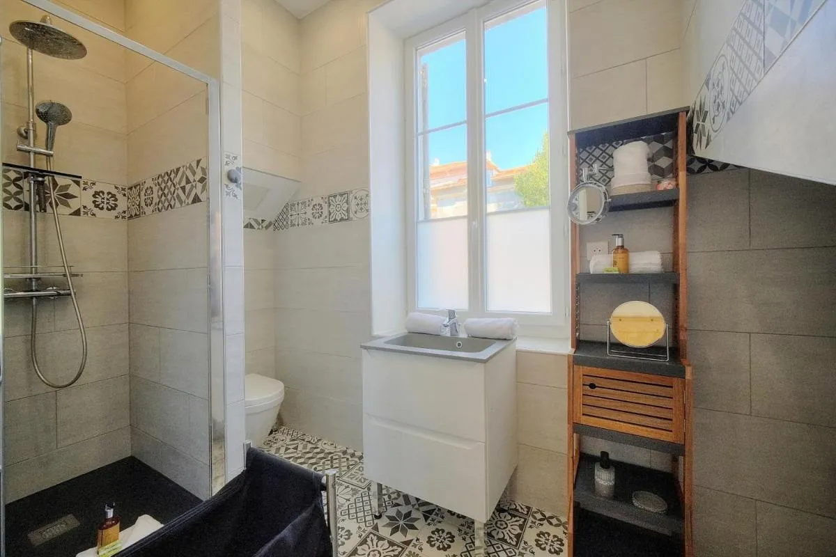 Image 4 of IMMOGROOM – T3 – Garden – Quiet – Air conditioning