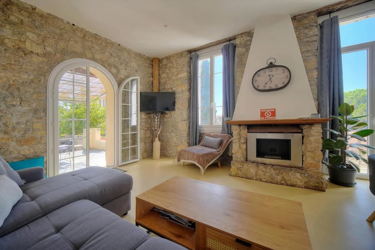 Image 1 of IMMOGROOM – T3 – Garden – Quiet – Air conditioning