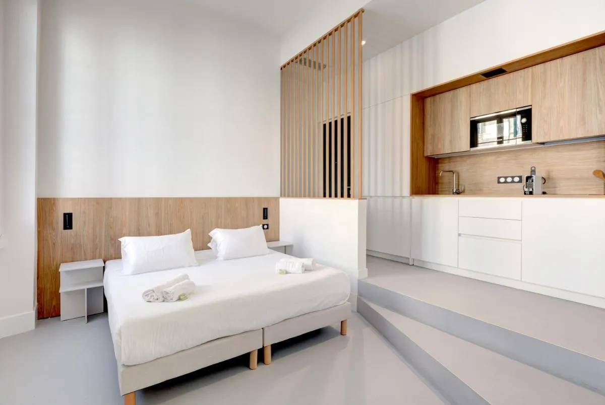 Image 5 of Immogroom – 2 min du palais – Studio – Luxury – AC