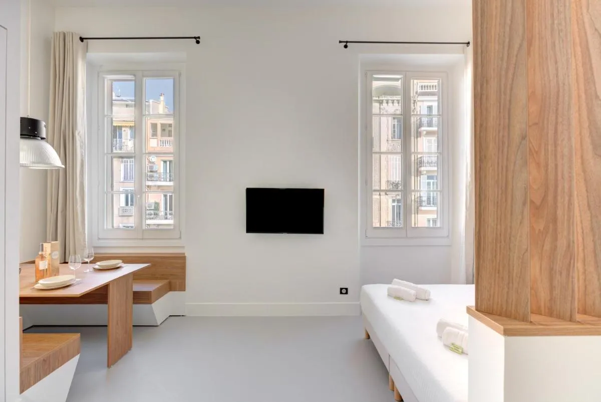 Image 4 of Immogroom – 2 min du palais – Studio – Luxury – AC