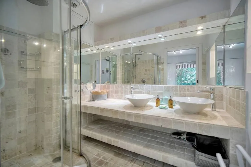 Image 2 of Immogroom – Quiet T2 – Garden level – AC – Wifi