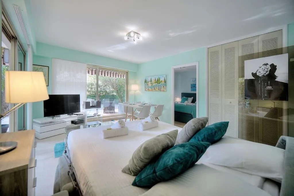 Image 4 of Immogroom – Quiet T2 – Garden level – AC – Wifi