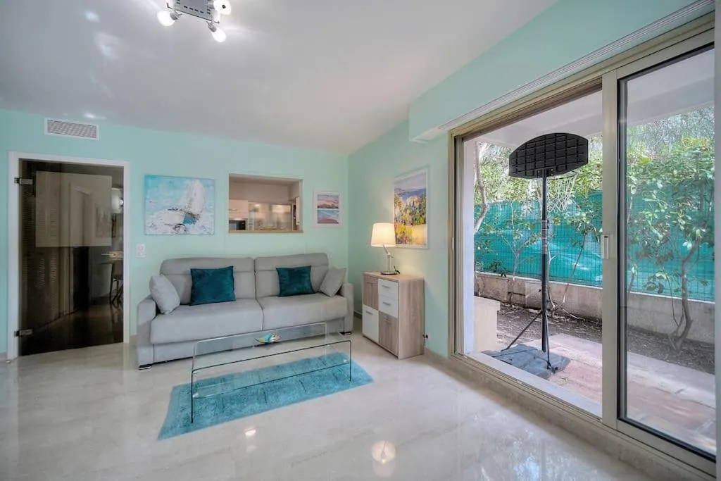 Image 1 of Immogroom – Quiet T2 – Garden level – AC – Wifi