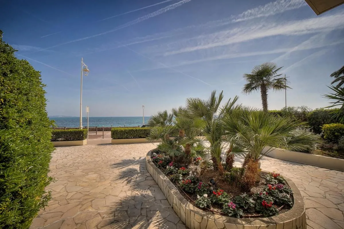 Image 4 of Immogroom – cosy apartment – Terrace – AC – Wifi