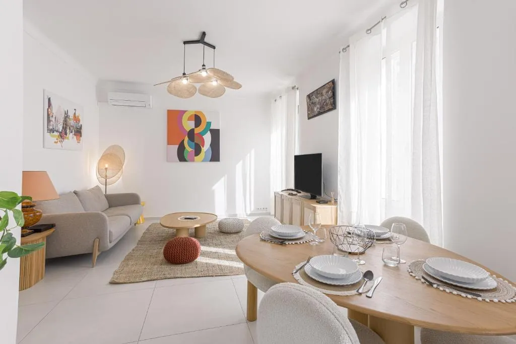 Image of Josi – 2 chambres, central, 10mn du Palais&Plages, neuf, clim