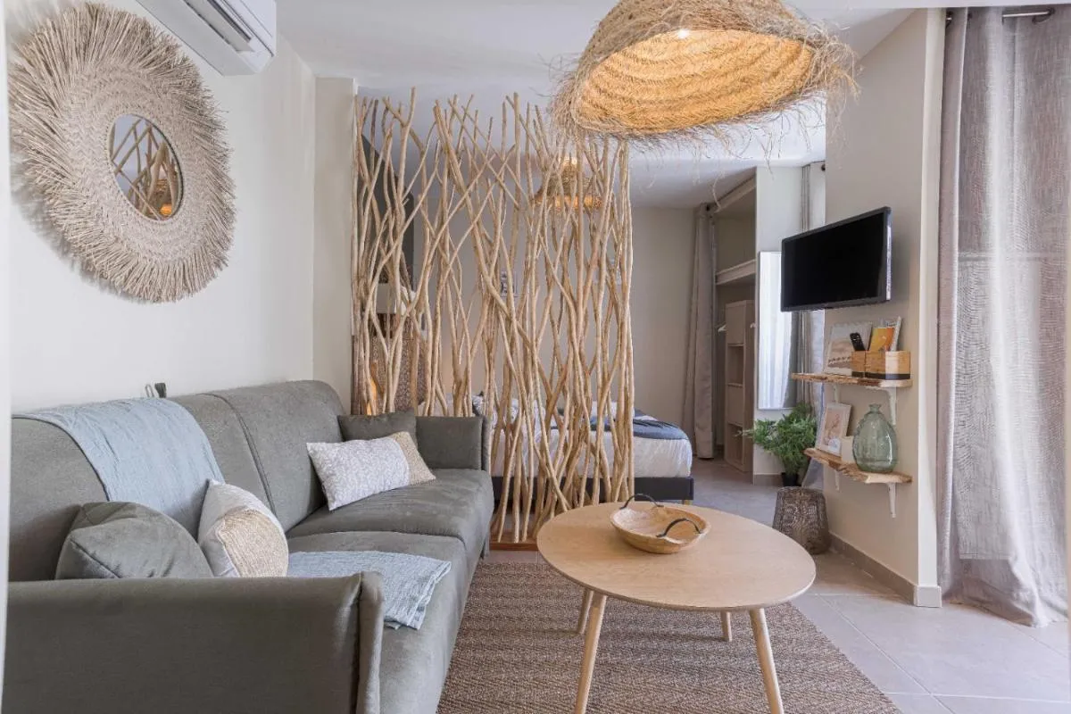 Image 4 of Kaméa – Palais & plage, clim, vieux Suquet, port