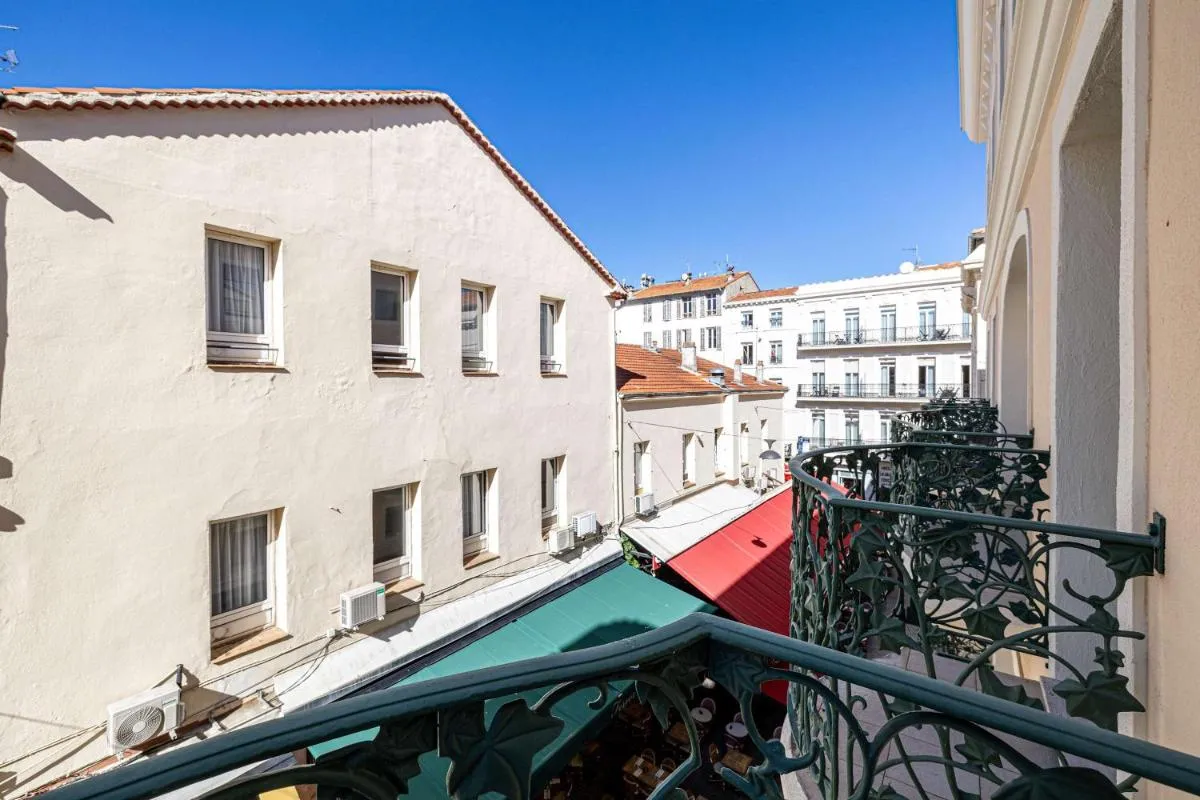 Image 5 of LE CASANOVA avec balcon au cœur du centre-ville