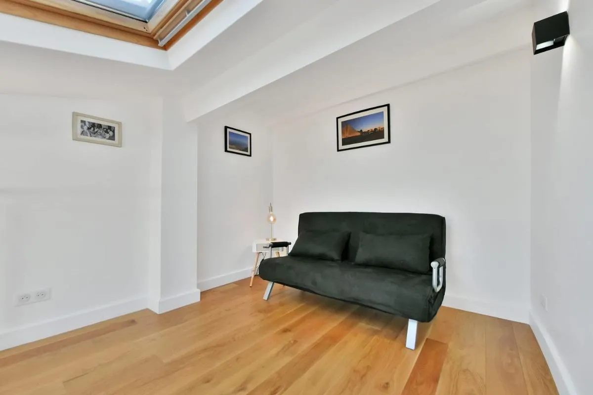 Image 4 of LE CHARMANT sublime Maison de Ville dans le Suquet au calme